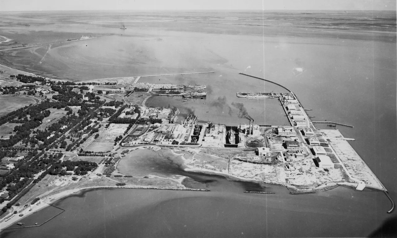 Vista general de la Base Naval de Puerto Belgrano en 1943