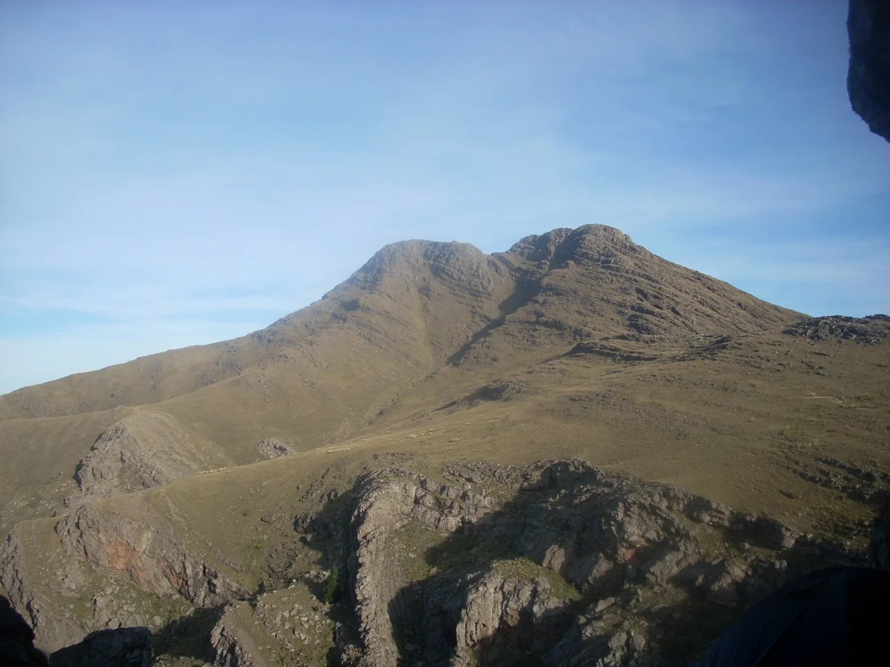 Casa de campo en Cerro Tres Picos (Sierra de la Ventana).