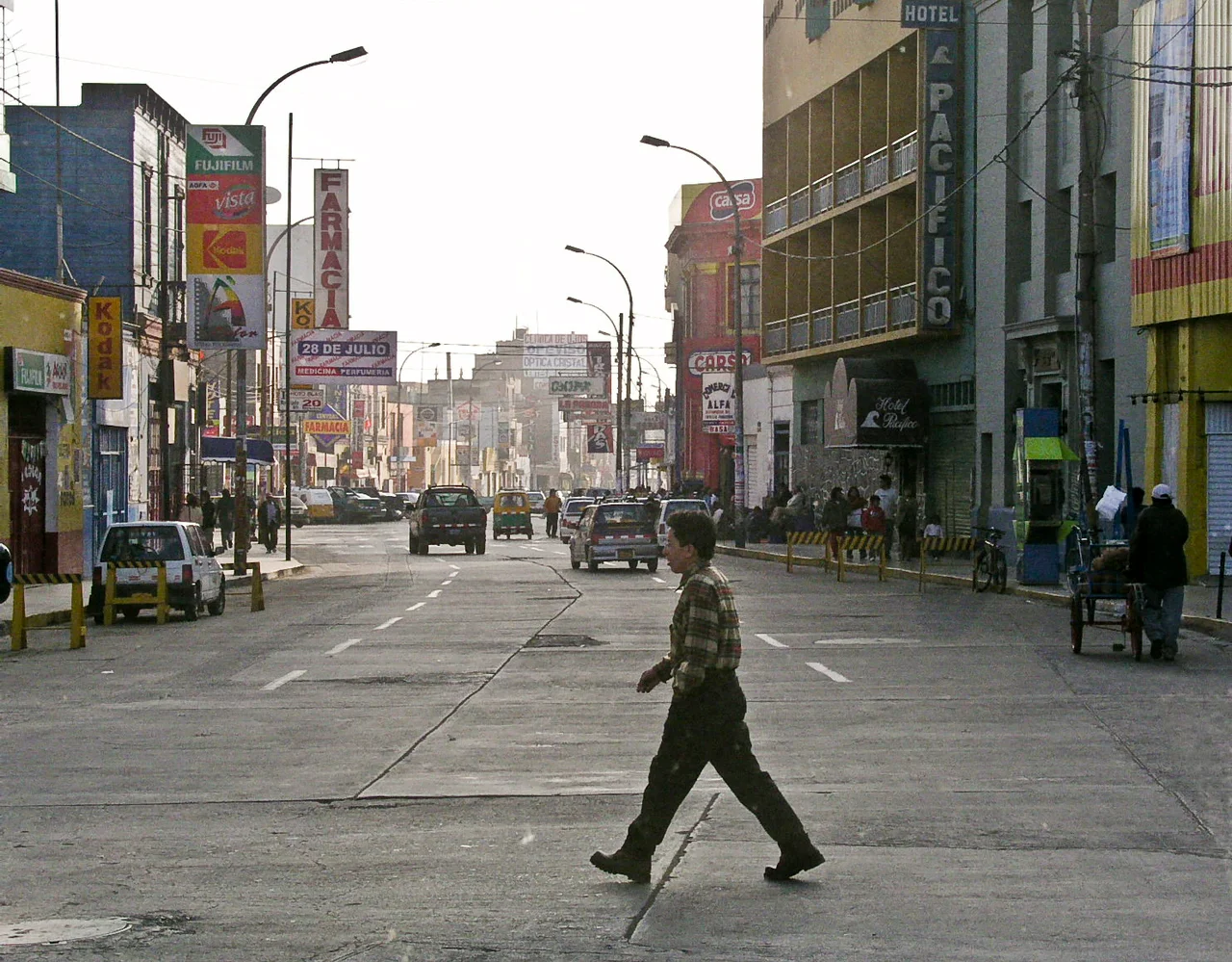 Huacho, Provincia de Huaura, Región de Lima, Peru. Street view.