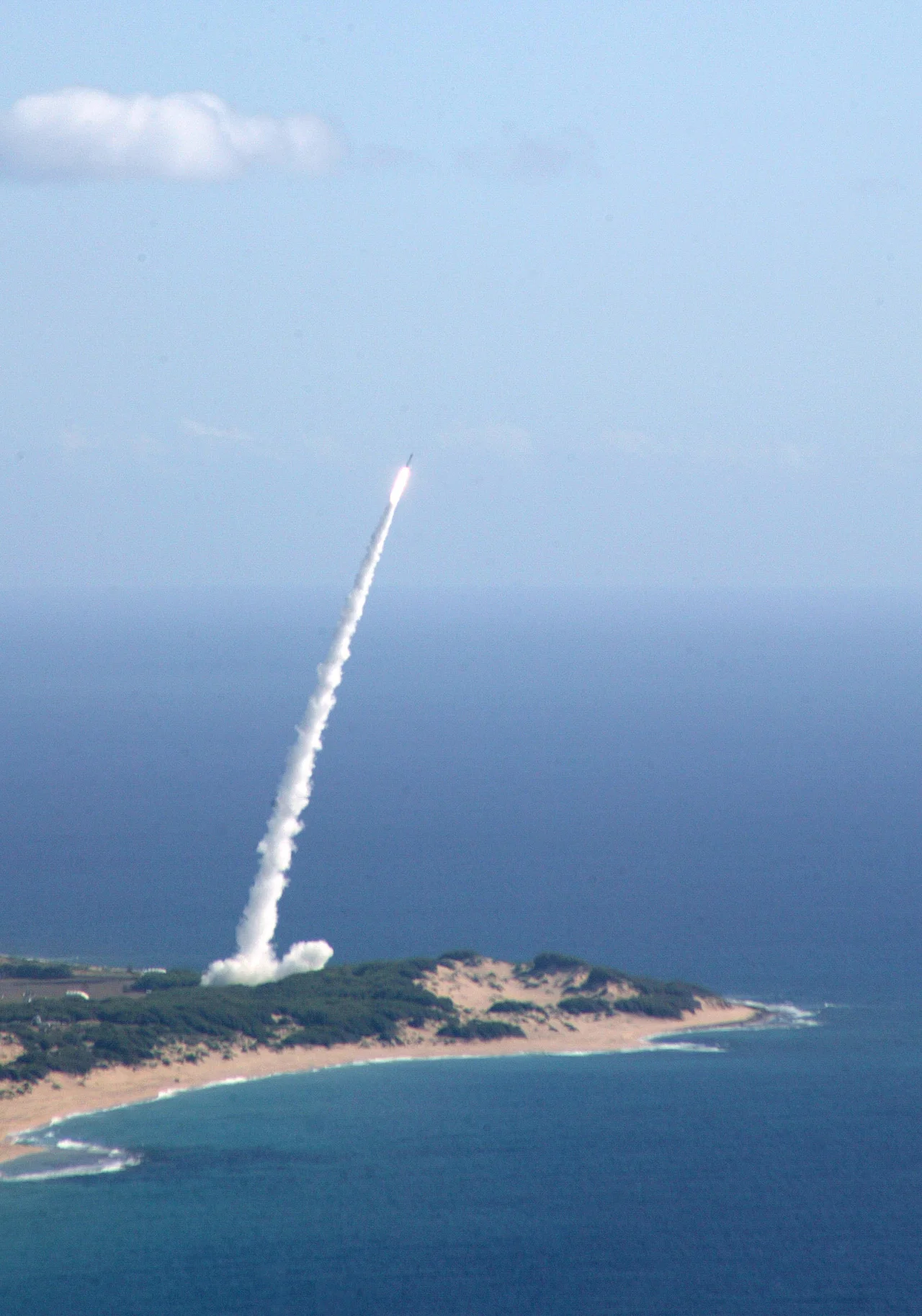 BARKING SANDS, Kauai, Hawaii (June 22, 2007) - A medium range ballistic missile with a separating target is launched from the Pacific Missile Range Facility. Minutes later, a Standard Missile (SM-3) was launched from the Aegis combat system equipped Arleigh Burke-class destroyer USS Decatur (DDG-73), successfully intercepting the ballistic missile threat target. It was the first time such a test was conducted from a ballistic missile defense equipped-U.S. Navy destroyer. The previous flight tests were conducted from U.S. Navy cruisers. The maritime capability is designed to intercept short to intermediate-range ballistic missile threats in the midcourse phase of flight.