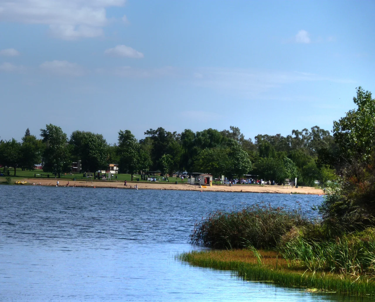 Photo of swimming area at Rancho Seco Lake