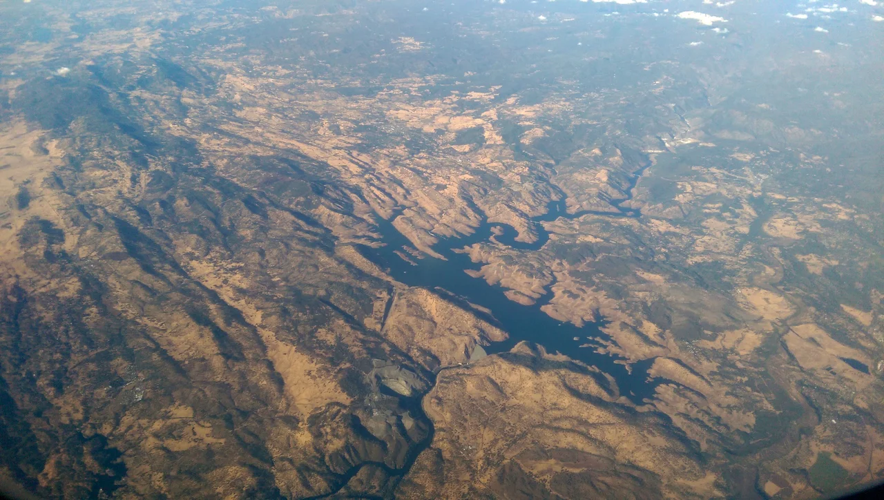 New Melones Lake reservoir