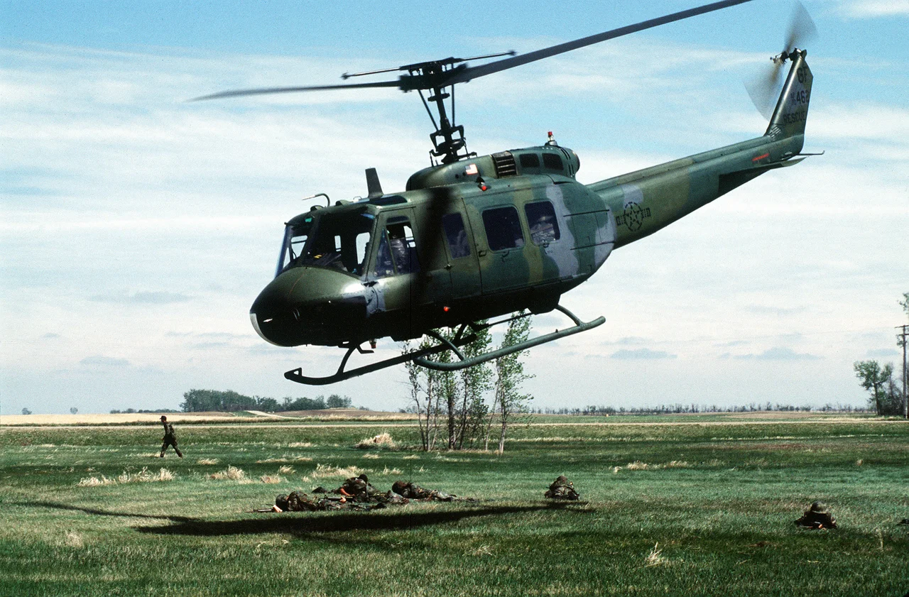 The original finding aid described this photograph as: Base: Grand Forks Air Force Base State: North Dakota (ND) Country: United States Of America (USA) Scene Camera Operator: SSGT. Gary R. Coppage Release Status: Released to Public