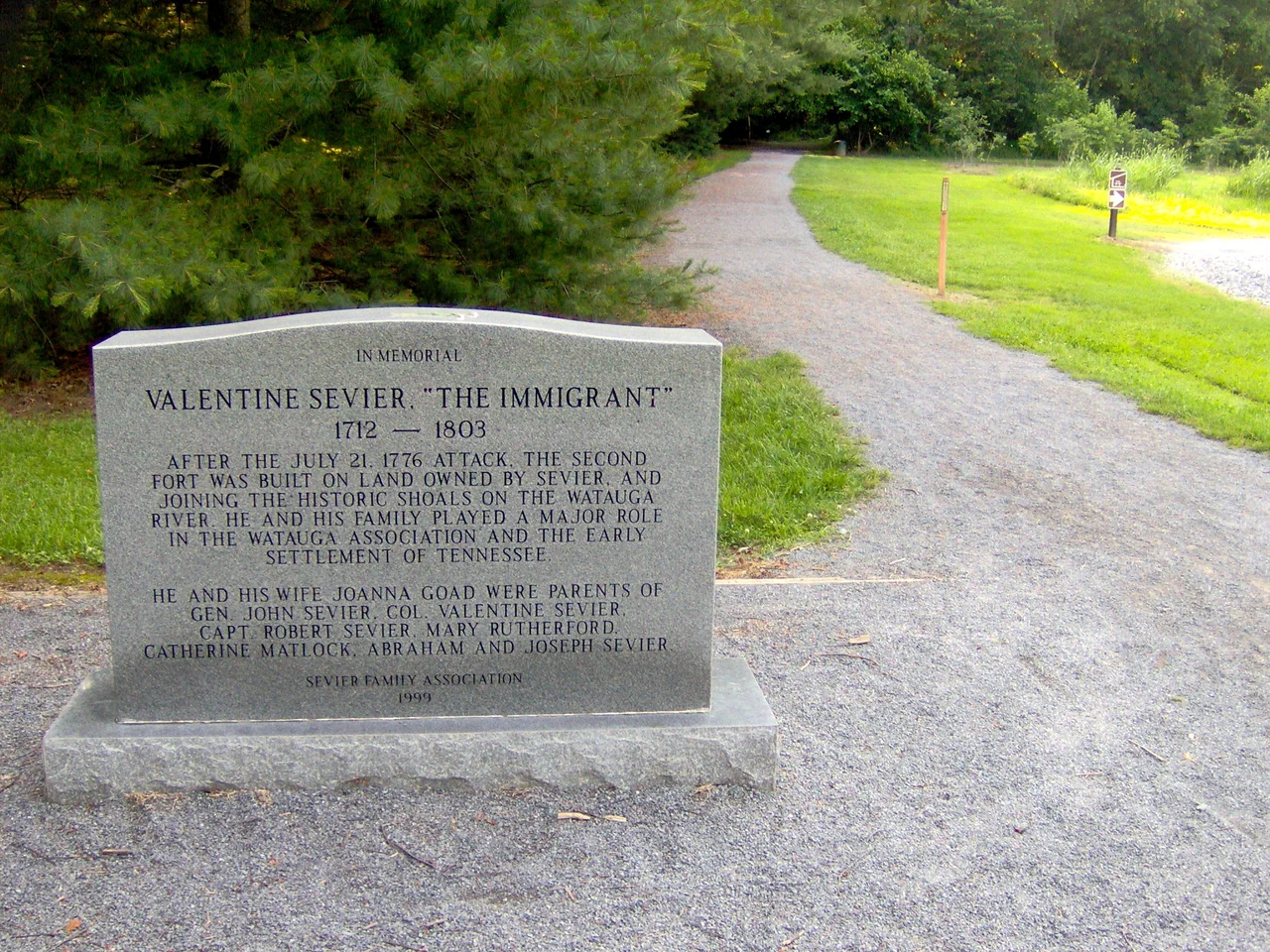 Valentine Sevier (1712–1803) monument along the Mountain River Trail at Sycamore Shoals State Historic Site in Elizabethton, Tennessee, USA. Valentine was the father of Tennessee governor John Sevier. The Seviers arrived in the Sycamore Shoals area around 1773.