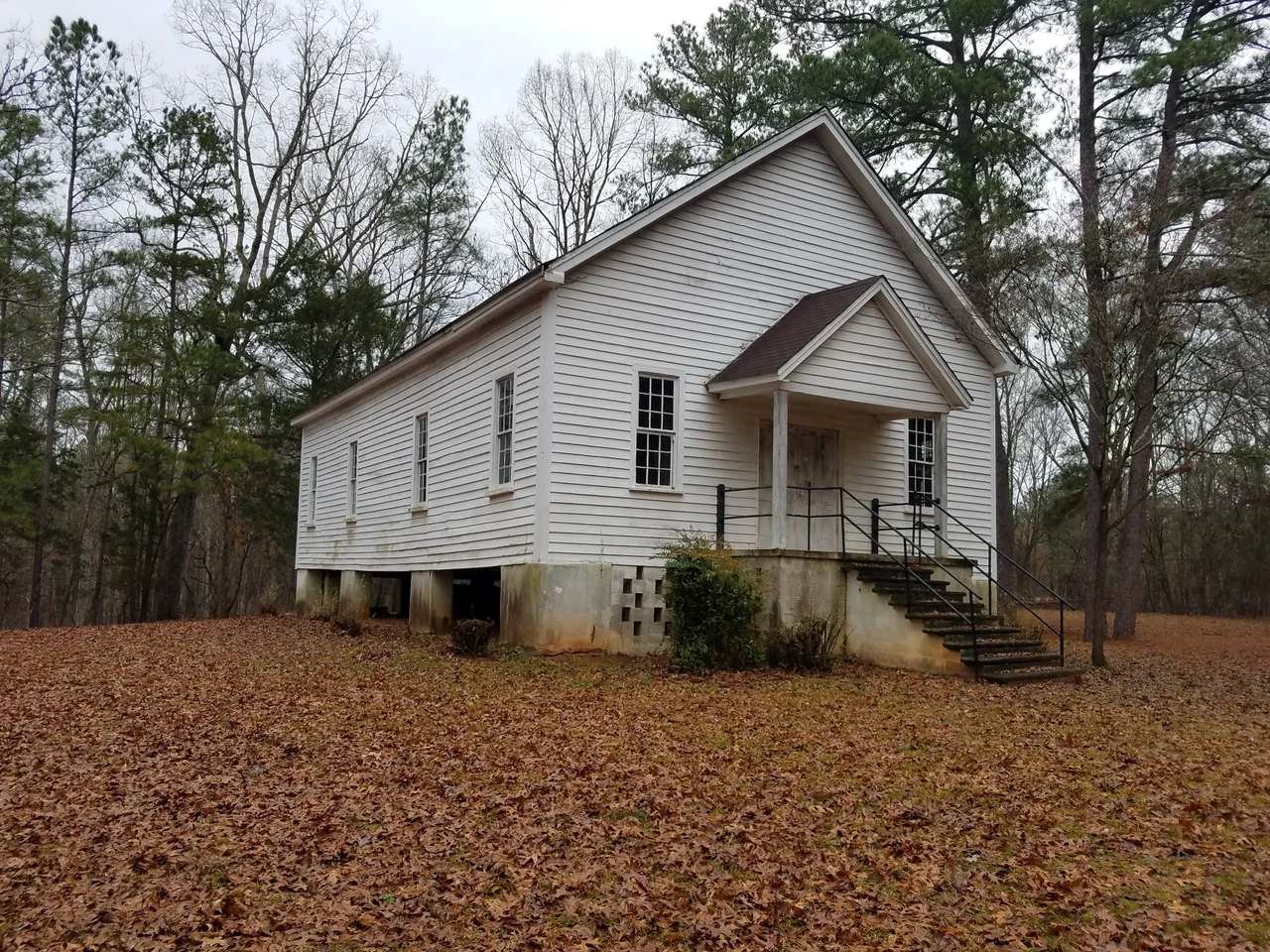 The exterior of the Liberty Universalist Church as shown in 2019. Originally built 1831.