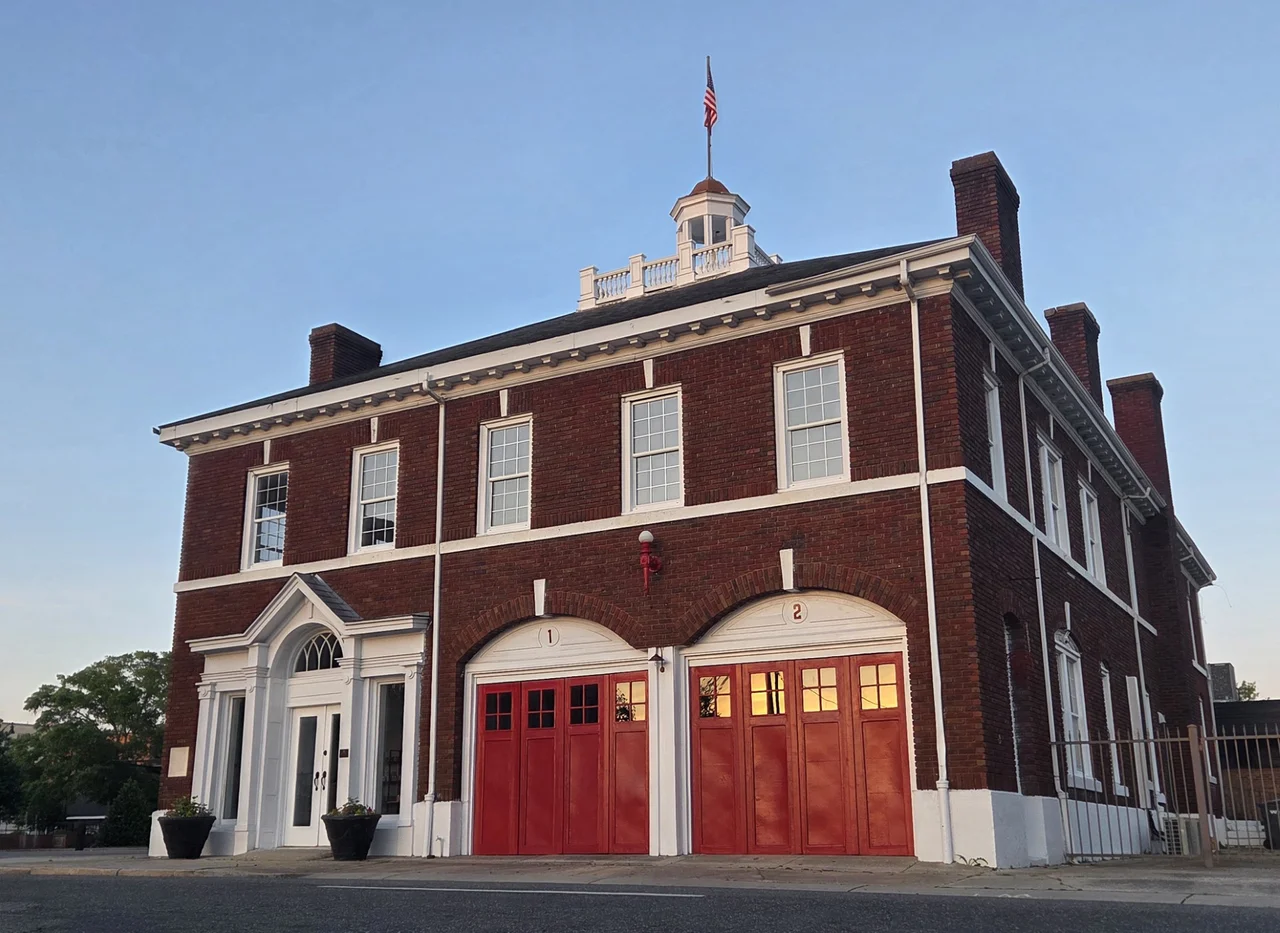 Former Lumberton Municipal Building (Old City Hall and Fire Station) in Lumberton, NC; built 1917