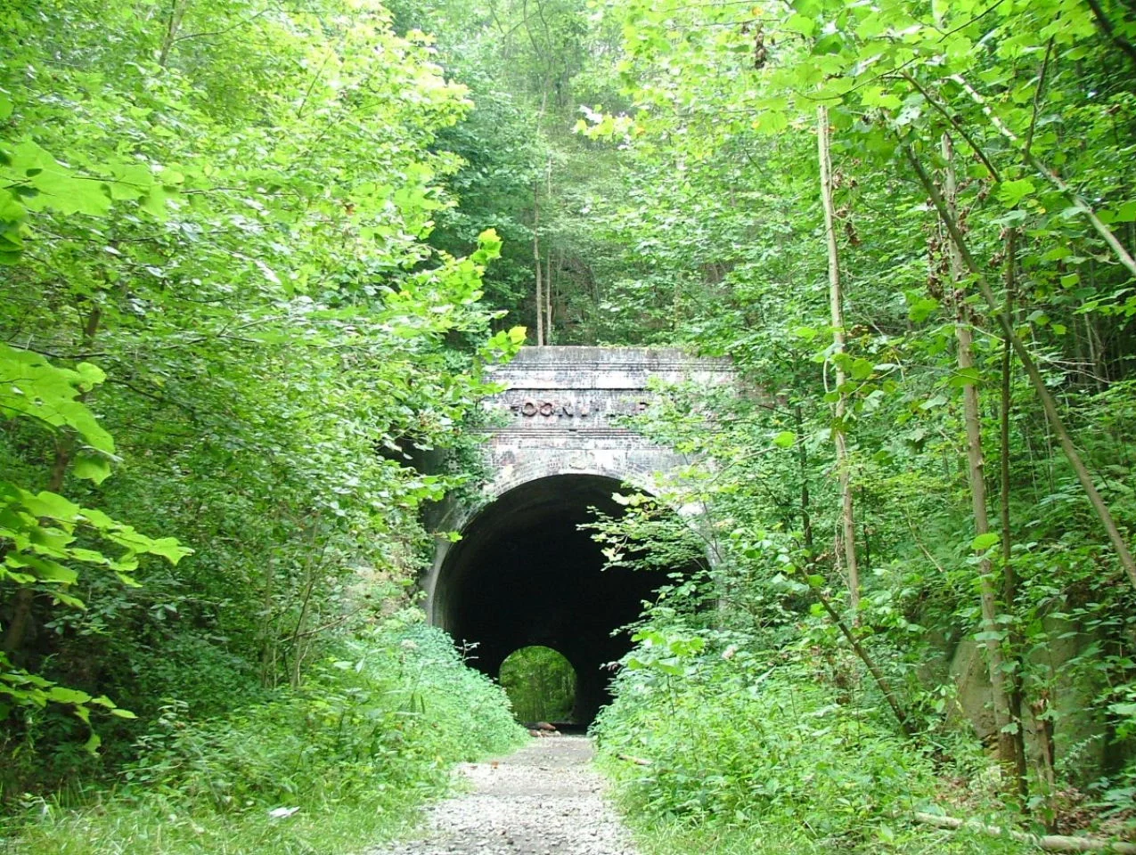 Moonville tunnel.jpg