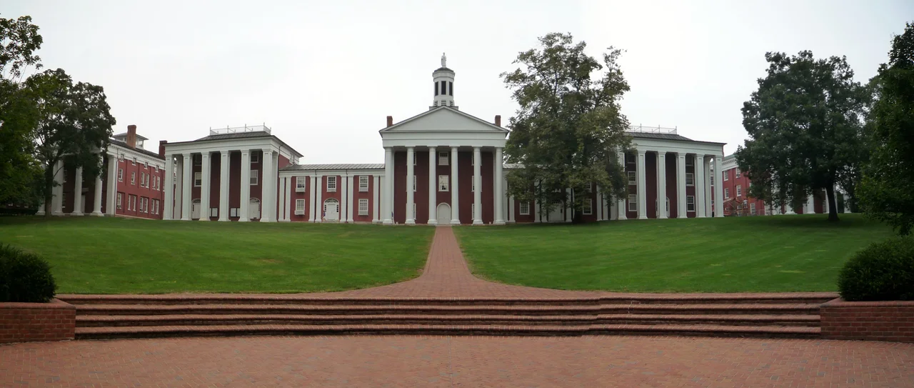 Iconic buildings of Washington and Lee University in Lexington, Virginia.  From left to right: Newcomb Hall, Payne Hall, Washington Hall (center), Robinson Hall, Tucker Hall.