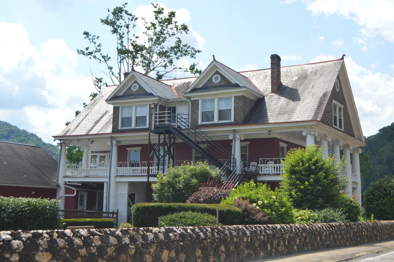 Northern side and front of the Glen Ferris Inn, located along U.S. Route 60 at Glen Ferris, West Virginia, United States. Built in 1815 and significantly expanded in 1915, it is listed on the National Register of Historic Places.