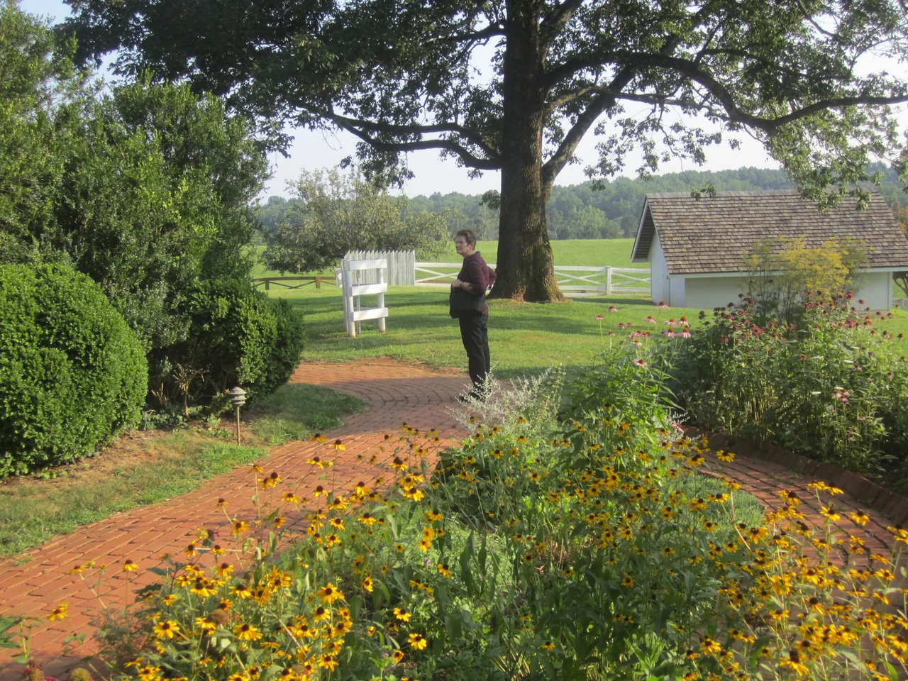 Photograph of Ash Lawn - Highland, home of President James Monroe, in Albemarle County, Virginia.  Taken on August 29th, 2006, by RebelAt.
