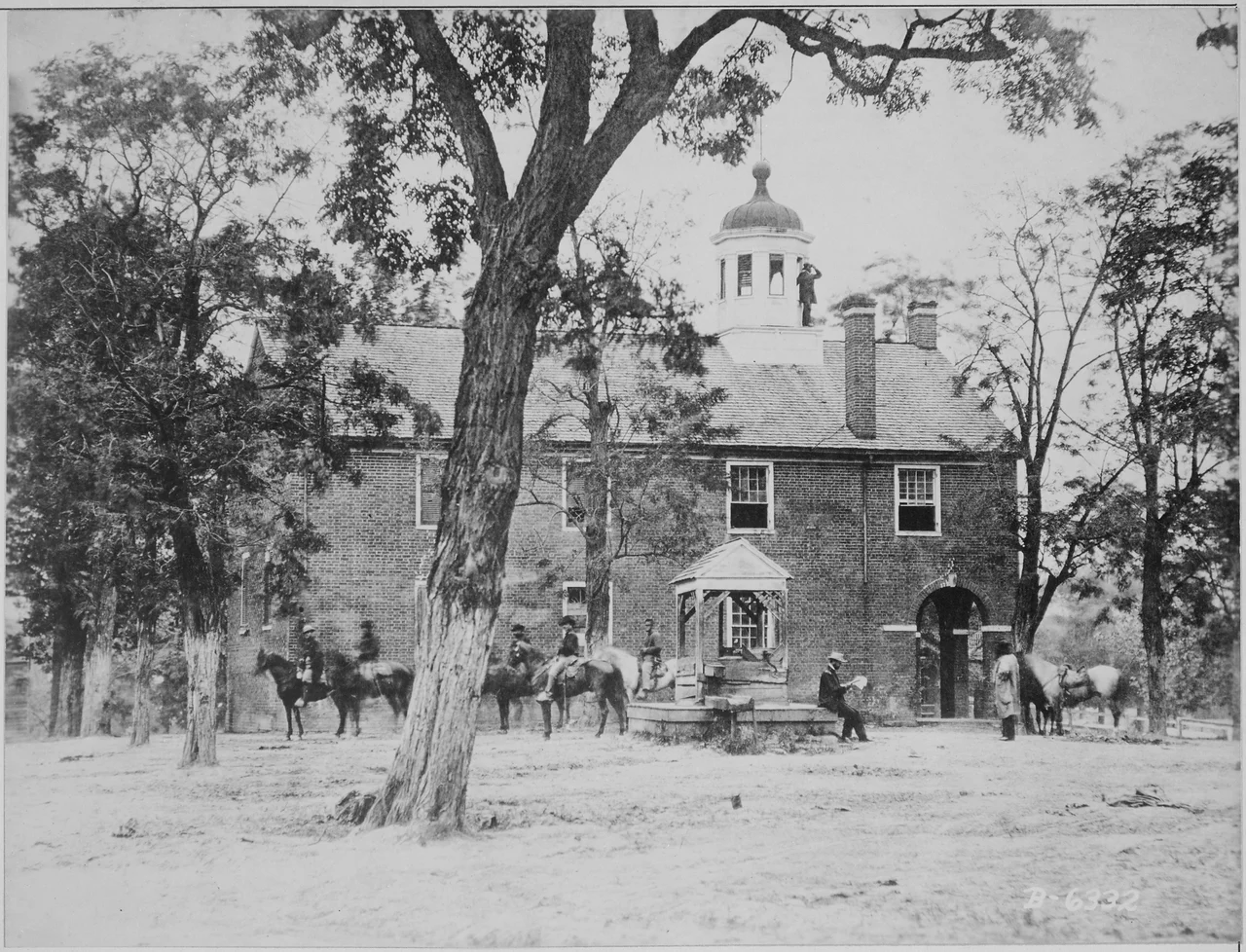 Fairfax Court House, Va - NARA - 530399.jpg
