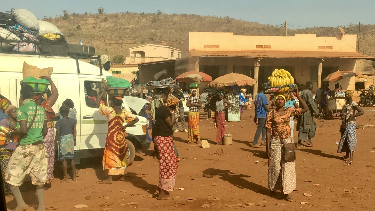 This is an image with the theme "Africa on the Move or Transport" from: Mali