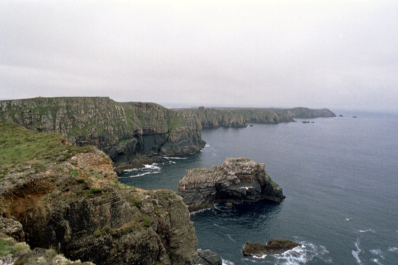 Tory Island, County Donegal, Ireland


North East view of the cliffs from Dún Bhaloir