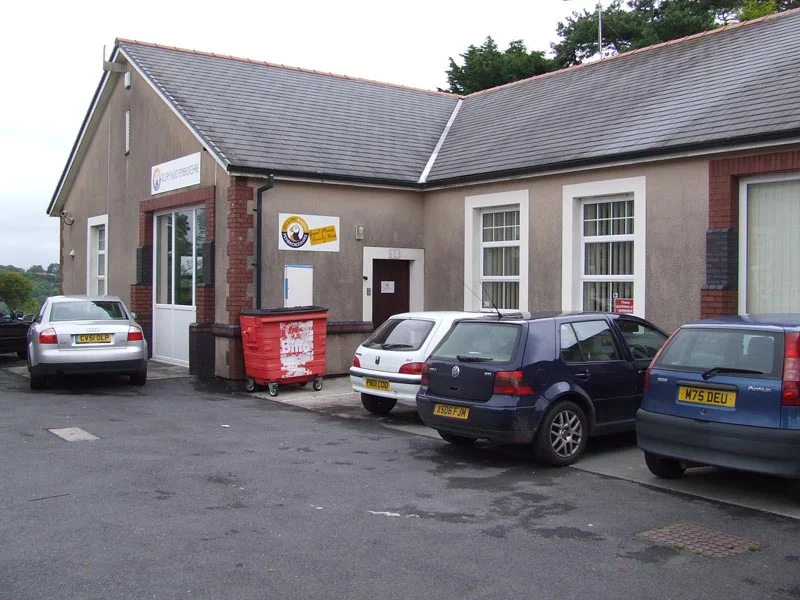 Radiopembrokeshirestudios2007.jpg