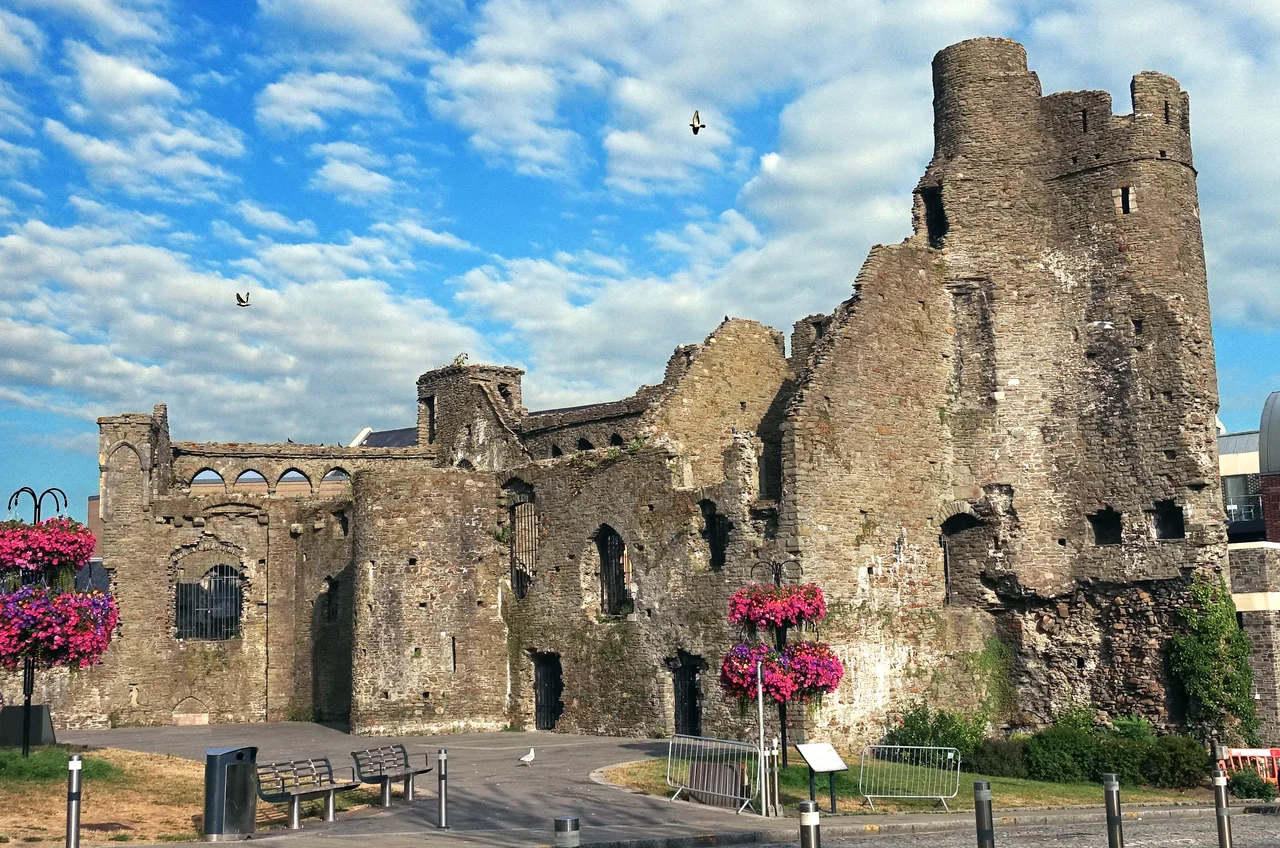 This is a photo of listed building number