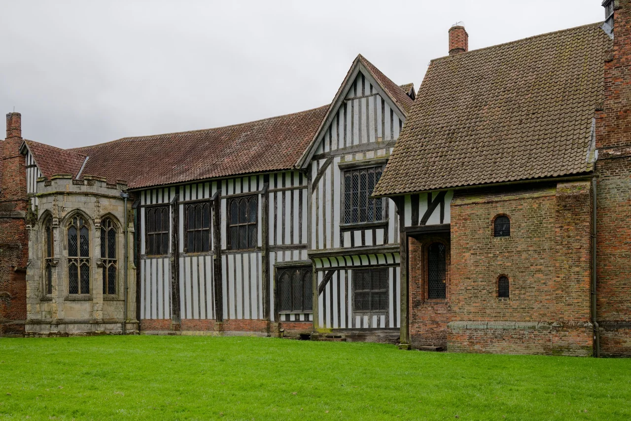 Gainsborough: Old Hall, bay window and great hall, seen from north