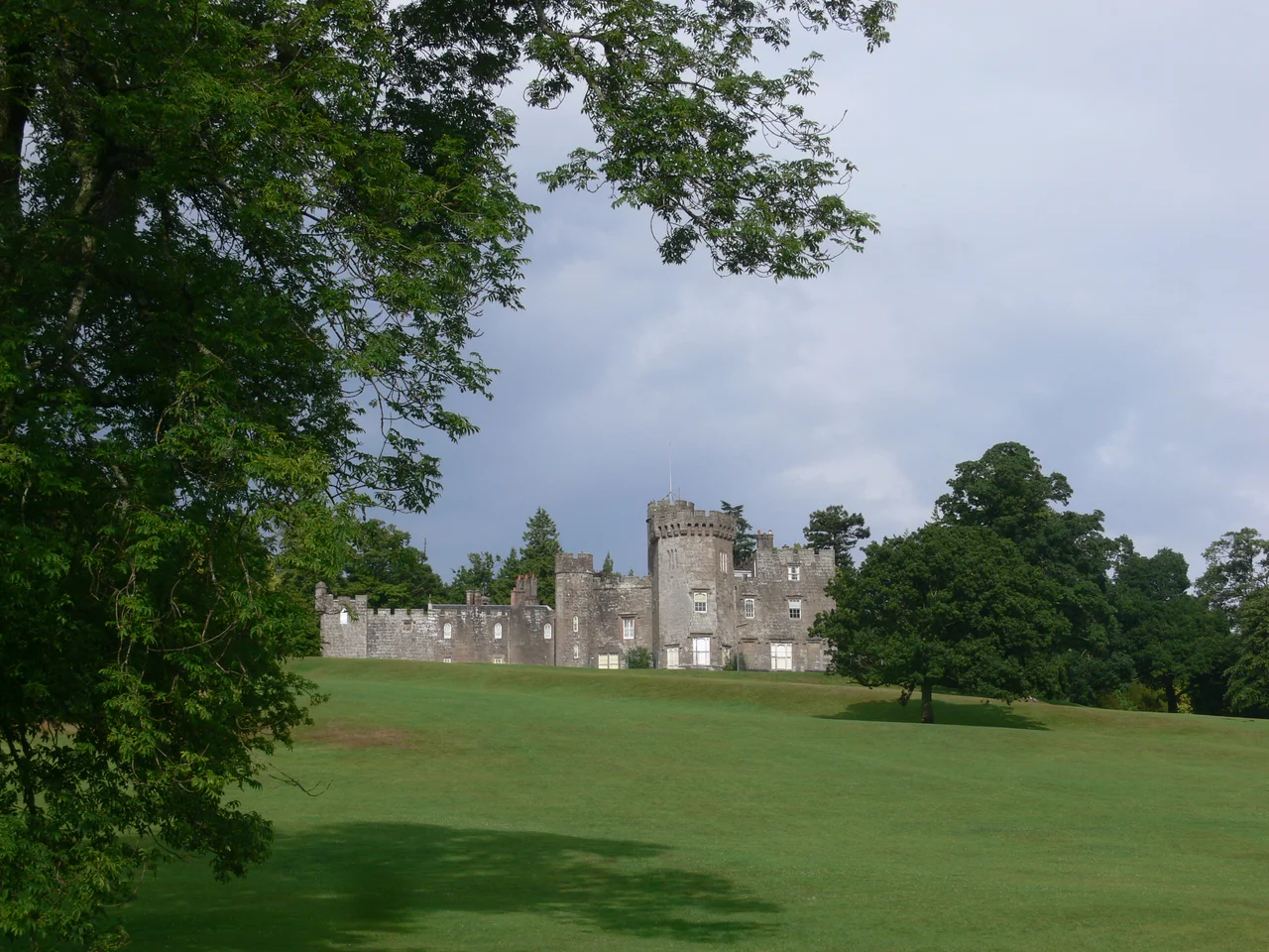 Balloch Castle