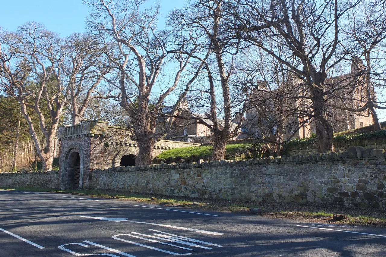 Luffness House