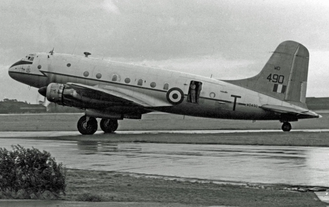 Handley Page HP.67 Hastings C.2 WD490 of 24/47 Squadrons based at RAF Topcliffe in 1952