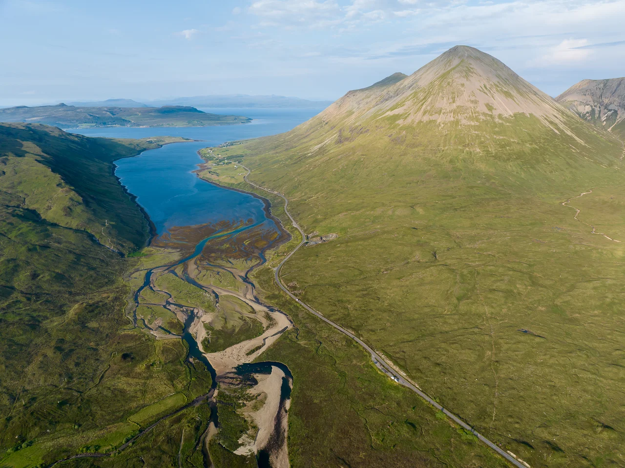 Glamaig, Red Hills, Cuillin Hills, Isle of Skye, The Inner Hebrides, Scotland, Photo by Thomas Andy Branson