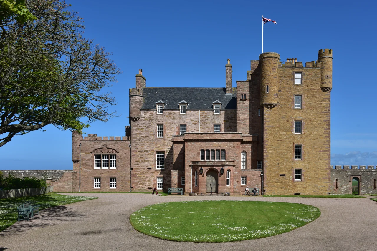 Castle of Mey (formerly Barrogill Castle), located in the north of Caithness, on the north coast of Scotland.