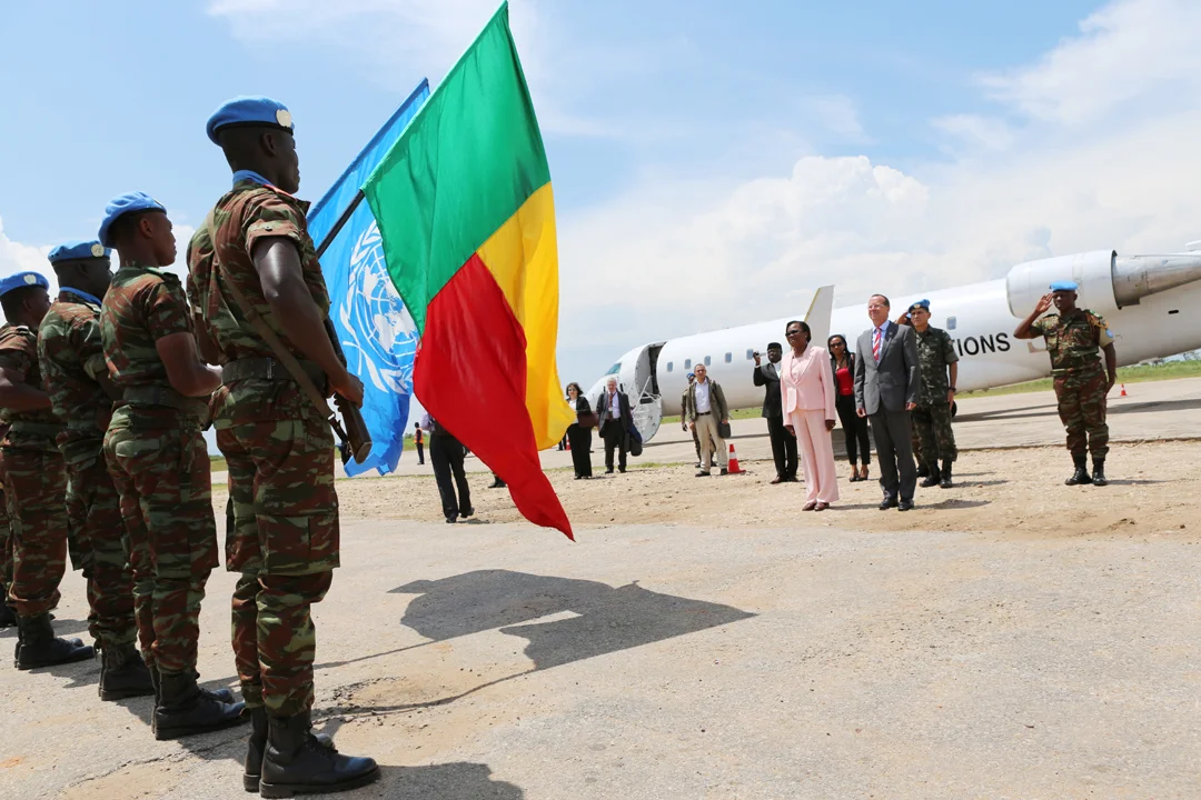 The Special Representative of the UN Secretary-General in the D. R. Congo, Martin Kobler, on his arrival in Kalemie, Katanga province, to officiate a medal parade ceremony organized by the Beninese contingent of MONUSCO Force. Next to the SRSG is the ambassador of Benin to the D. R. Congo who also travelled to the area to witness the event. Photo: MONUSCO/Myriam Asmani

Le Représentant spécial du Secrétaire général de l’ONU en R.D. Congo, Martin Kobler, à son arrivée à Kalémie, province du Katanga, pour présider une cérémonie de remise de médaille organisée par le contingent béninois de la Force de la MONUSCO. Le Représentant spécial avait à ses côtés l’ambassadrice du Benin en R. D. Congo, elle aussi ayant fait le déplacement pour être témoin de l’événement. Photo : MONUSCO/Myriam Asmani.