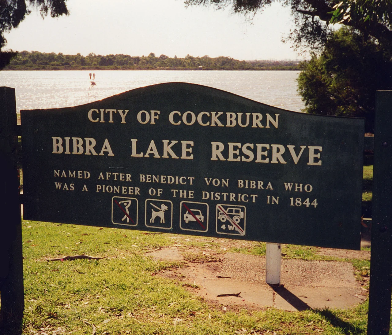 Bibra Lake