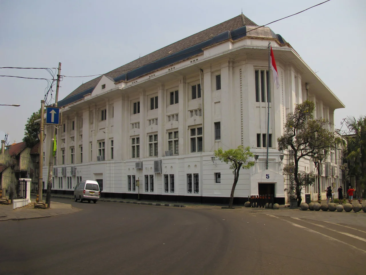 Bank Mandiri, formerly Kantoor van de Nederlandsch Indische Escompto Maatschappij, Kota Tua ("Old Town"), Jakarta, Indonesia