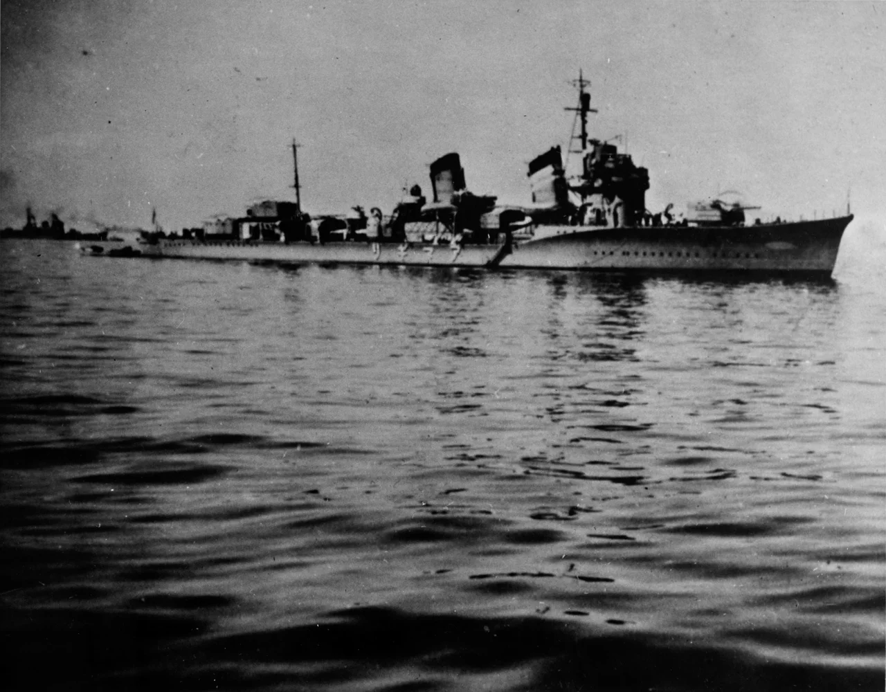 HIJMS Destroyer Amagiri.
Removed caption read: Photo # NH 50198 Japanese destroyer Amagiri, prior to World War II. A Nachi-class heavy cruiser in the far left background.