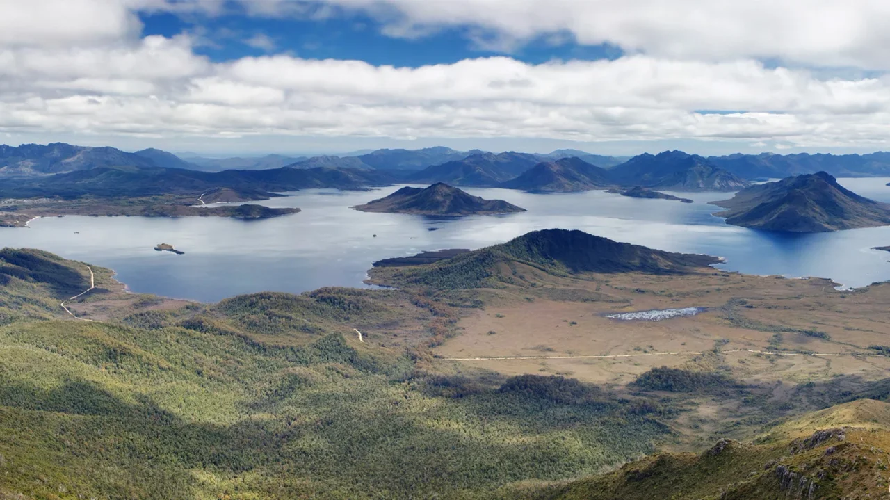 Lake Pedder photographed in 2014