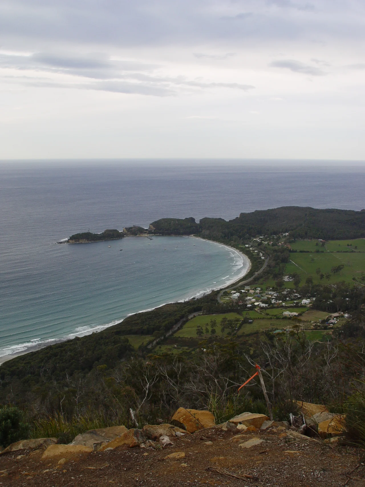 Picture of Pirates Bay &amp; Doo Town at w:Eaglehawk Neck, Tasmania.