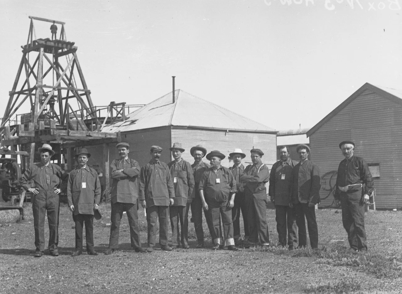 Leigh Creek Coal Mine -inspection of Leigh Creek coalfield by parliamentary party. August 1913