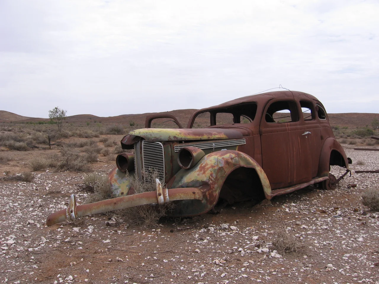 Cooper Creek crossing at Innamincka, Strzelecki Desert, South Australia