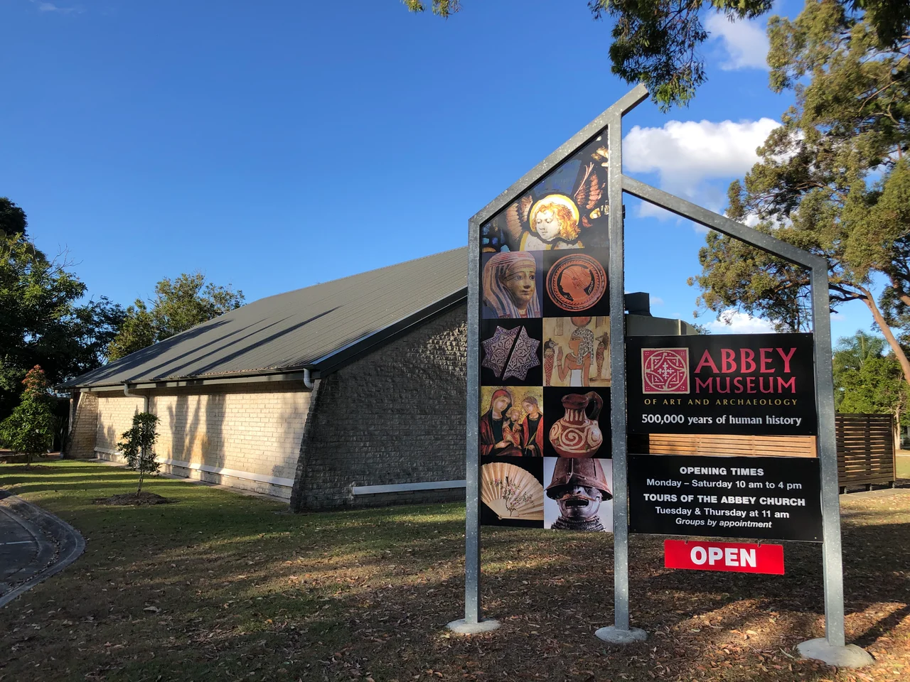 Image of exterior of the Abbey Museum of Art and Archaeology