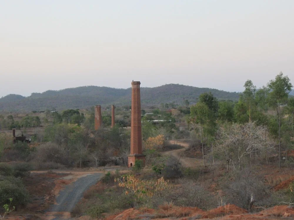 View across Ravenswood Mining Landscape towards former Sunset No 2 and Grand Junction Mines, from south (EHP, 2015)