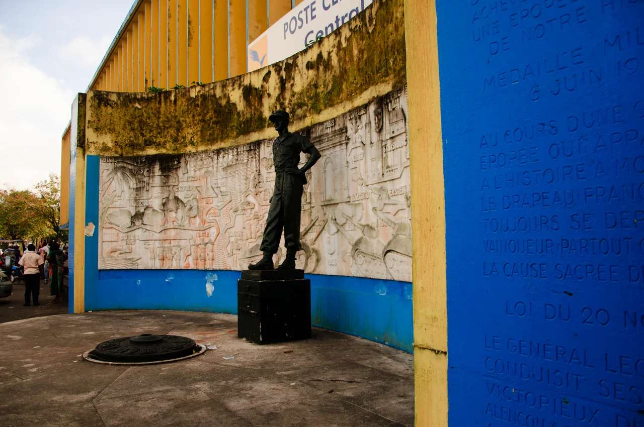 This is a photo of a monument in Cameroon identified by the ID