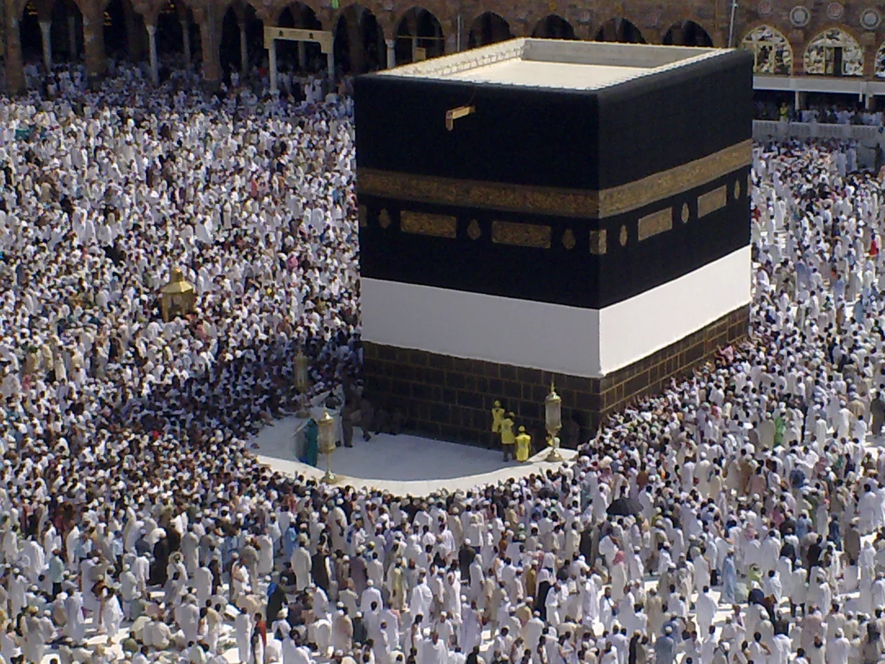 The scene in Mecca.