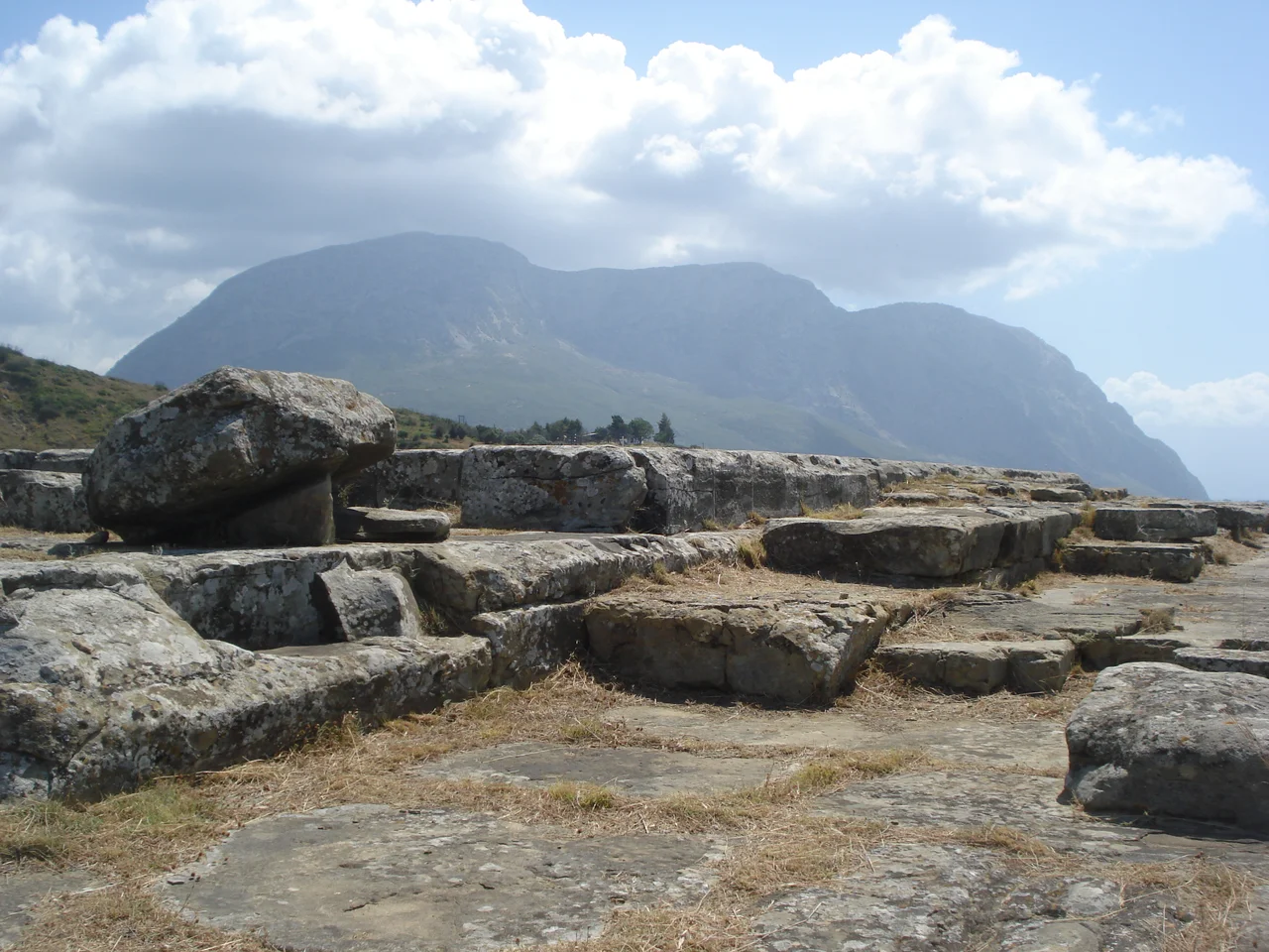 The acropolis of Kalydon