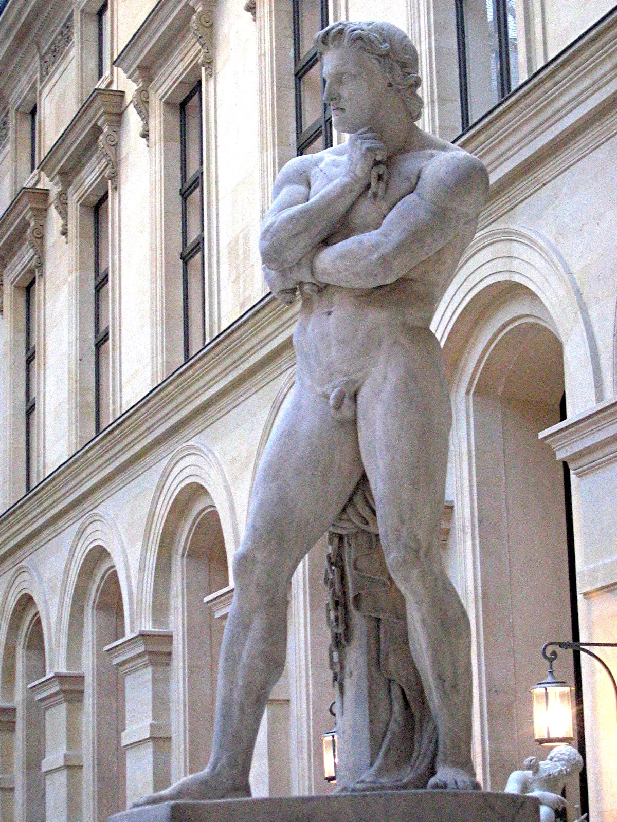 Spartacus statue by Denis Foyatier.jpg