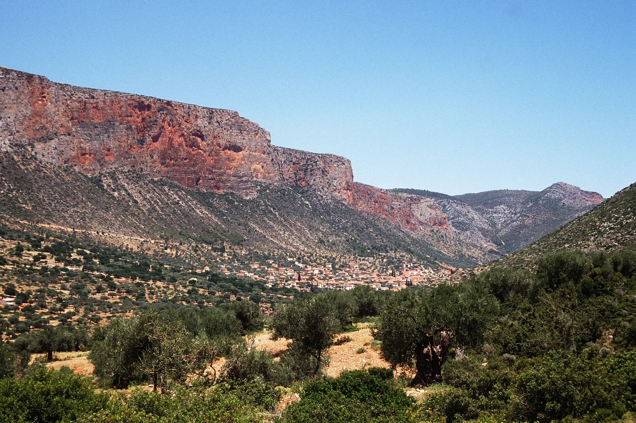 Landscape around Leonidi in Arcadia, view from the west to the village. (Scan from slide)
