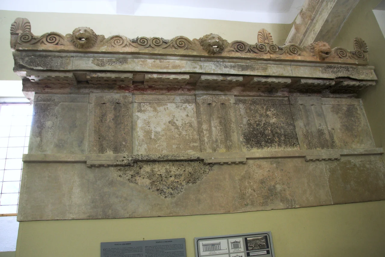 Par of the Temple of Asclepius in Epidauros, 380-370 BC. Archaeological Museum of Epidaurus.