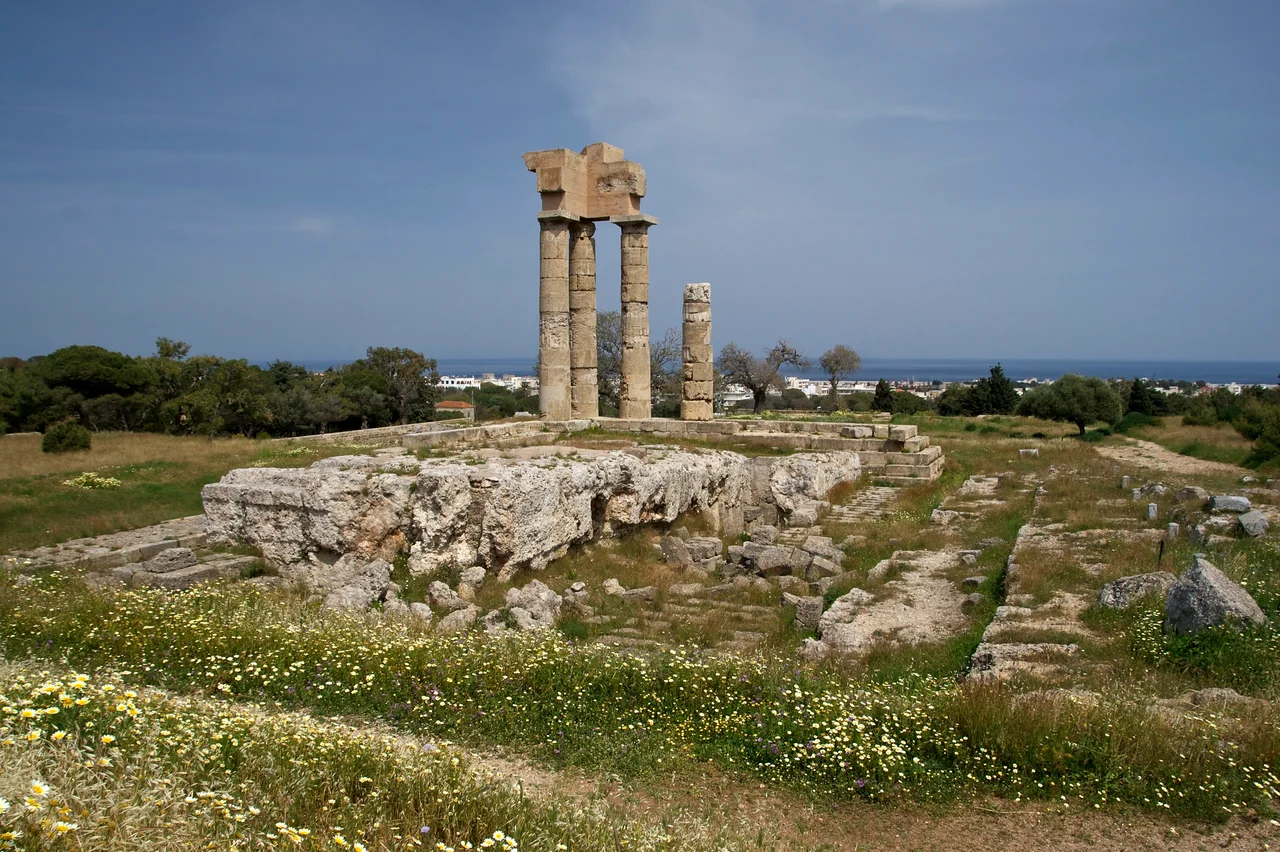 The ruins of the temple of Apollon, Acropolis of Rhodes, island of Rhodes, Greece.