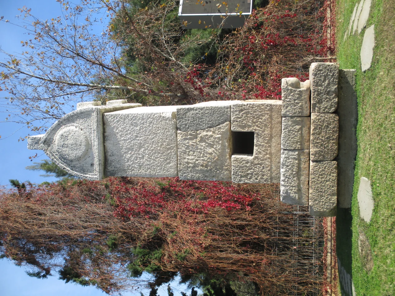 Das Archäologische Museum in Antalya zeigt bedeutende Funde, antike Skulpturen und Bauwerke aus der Region.