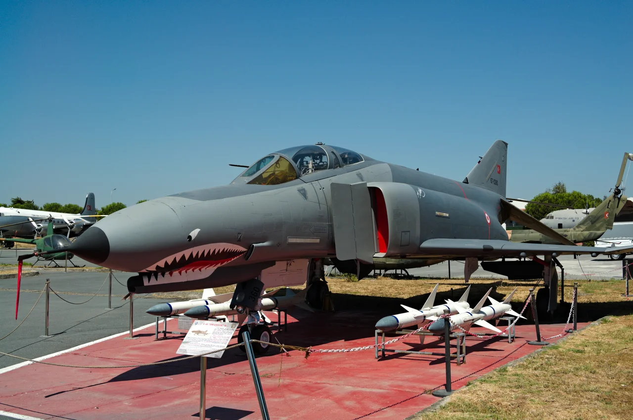 Cropped from File:Bahcesehir 000.jpg to use as an article banner at Wikivoyage