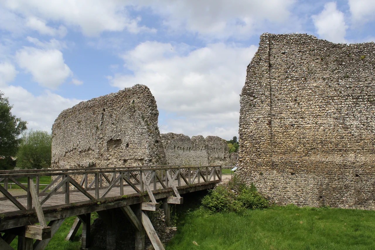 The entrance to the castle