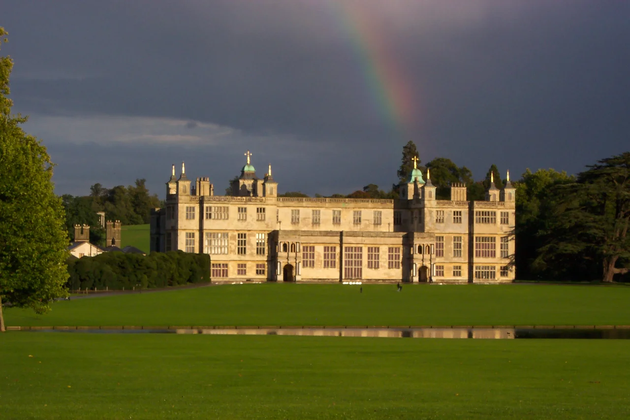 Taken by Paul Wells, 1st October 2005