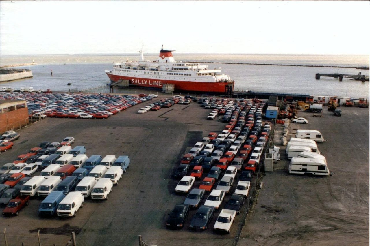 Sally Line Ramsgate to Dunkerque Ferry.

See where this picture was taken. [?]
