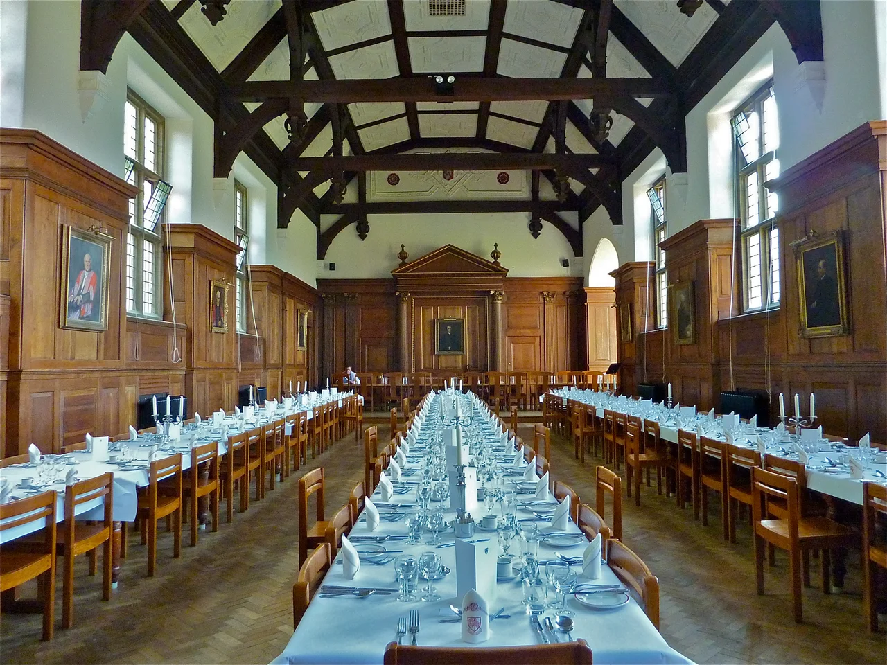 A photograph of the Dining Hall at Selwyn College, Cambridge.
