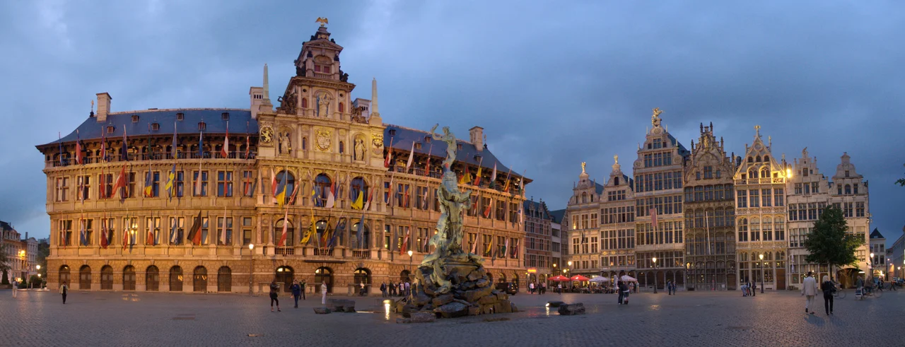 Grote Markt (Antwerp)- panorama