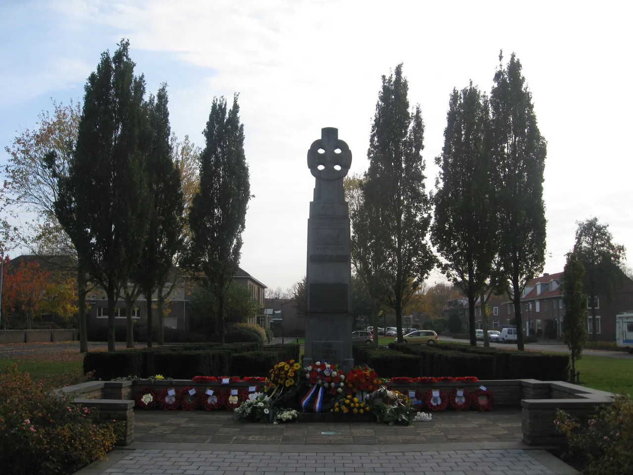 This is an image of a war memorial in the Netherlands, number: